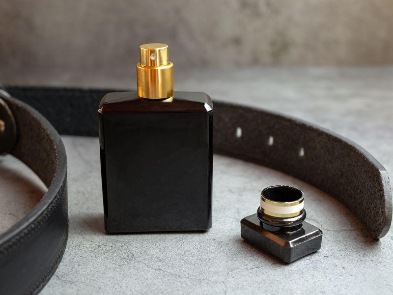 Odkryj Topowe Niszowe Perfumy dla Mężczyzn 2023 – Zobacz Naszą Listę!