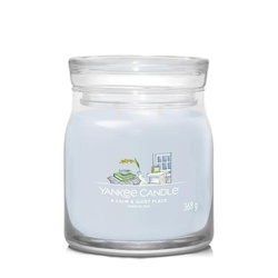 Yankee Candle Średnia świeca zapachowa A Calm & Quiet Place 368g
