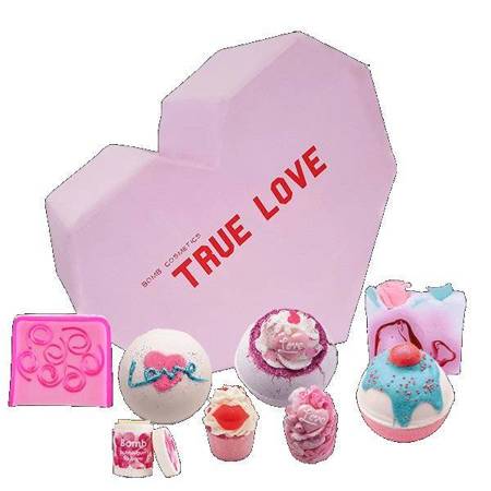 Bomb Costetics - True Love Gift Box zestaw kosmetyków Kula Musująca 3szt + Mydełko Glicerynowe 2szt + Maślana Babeczka 2szt + Balsam do ust 1szt